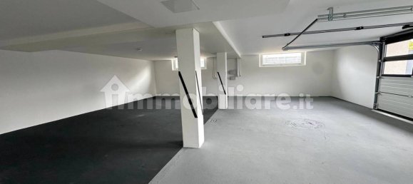 2 bedrooms Apartment in Udine, Italy No. 11110 12