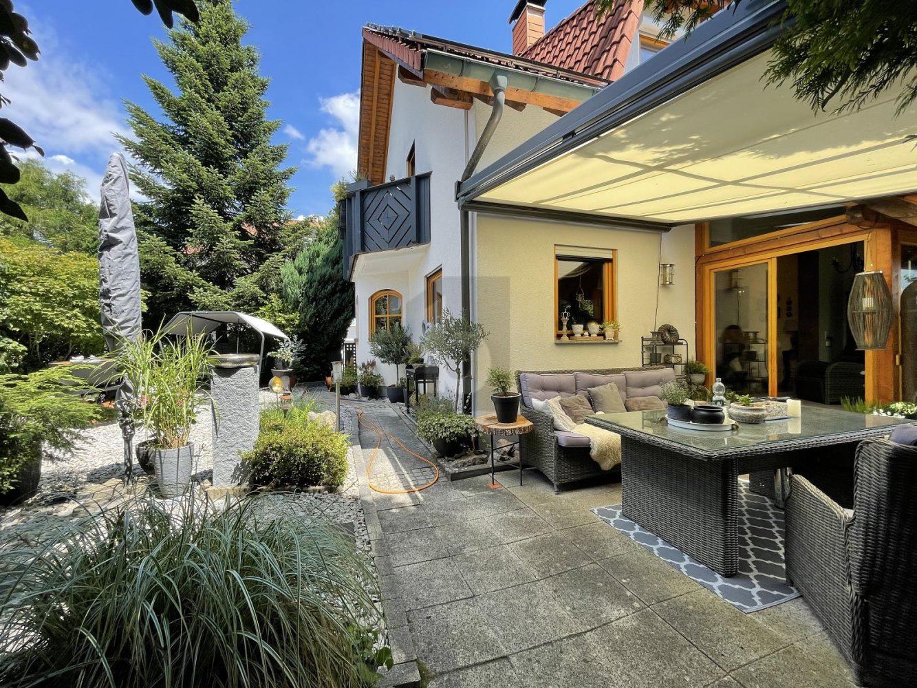 7 rooms Townhouse in Lorrach, Germany No. 104240