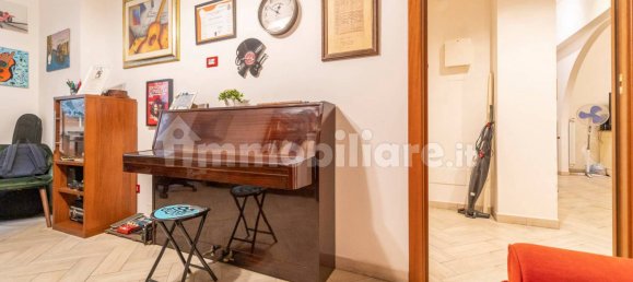 2 bedrooms Apartment in Rome, Italy No. 17887 21