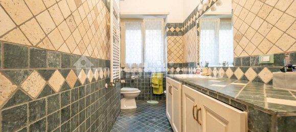 2 bedrooms Apartment in Rome, Italy No. 17887 24