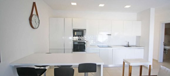 2 bedrooms Penthouse in Sliema, Malta No. 6730 3