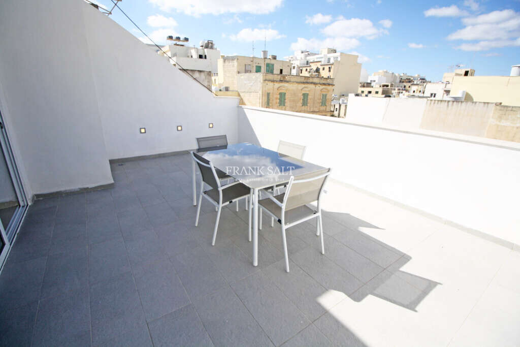 2 bedrooms Penthouse in Sliema, Malta No. 6730
