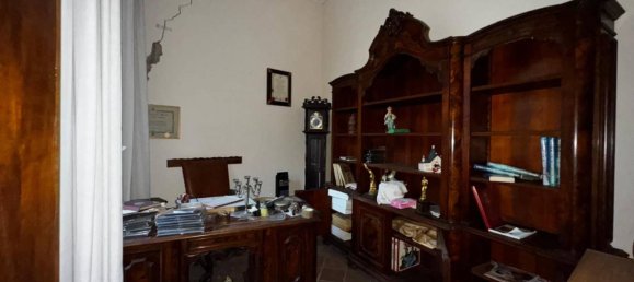 4 bedrooms Villa in Naples, Italy No. 257515 11