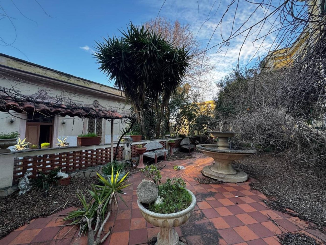 4 bedrooms Villa in Naples, Italy No. 257515