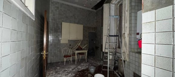 4 bedrooms Villa in Naples, Italy No. 257515 14