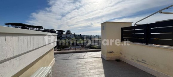 Studio in Albano Laziale, Italy No. 209357 10