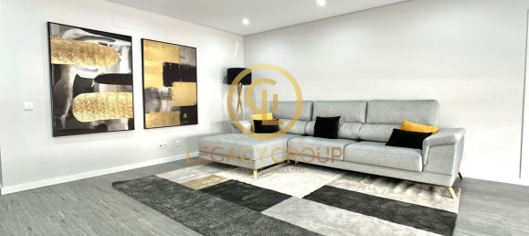 Apartamento de 4 dormitorios en Quelfes, Portugal No. 101464 10