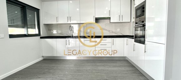 Apartamento de 4 dormitorios en Quelfes, Portugal No. 101464 60