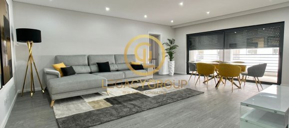 Apartamento de 4 dormitorios en Quelfes, Portugal No. 101464 12