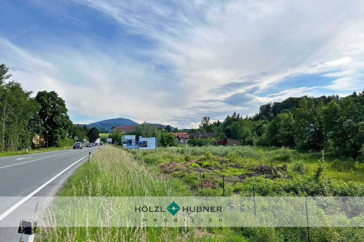 7400m² Land in Seekirchen am Wallersee, Austria No. 115370