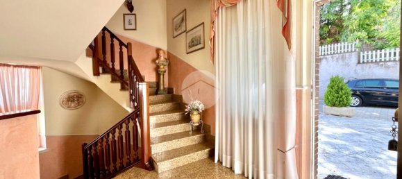 7 bedrooms Villa in Acquaviva Picena, Italy No. 263389 3