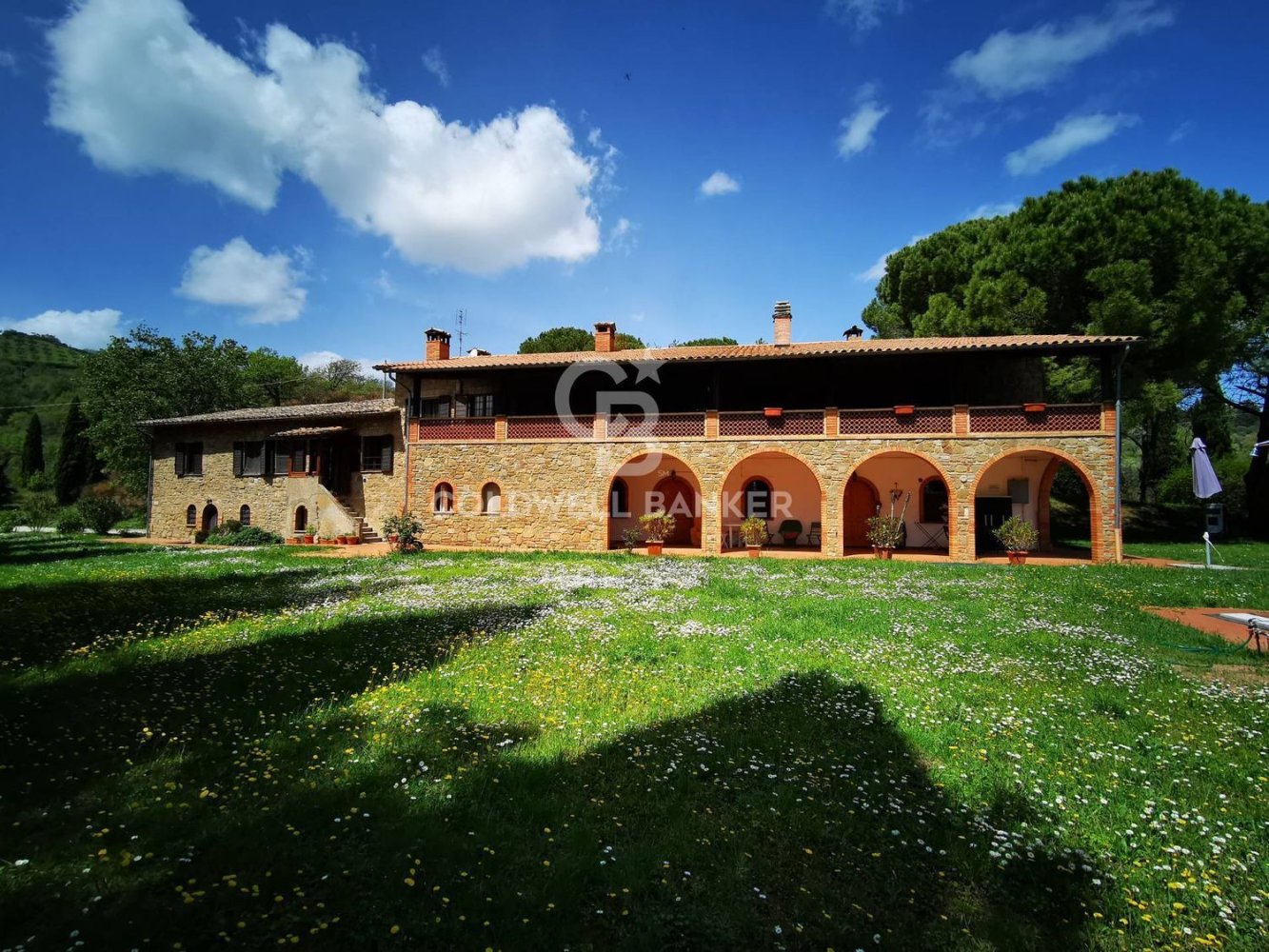 11 rooms House in Perugia, Italy No. 299856