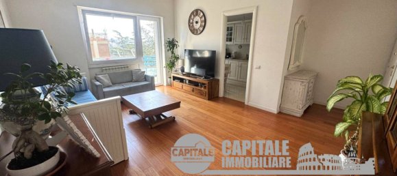 2 bedrooms Apartment in Rome, Italy No. 82166 2