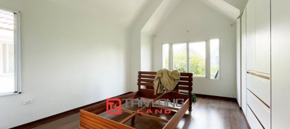 5 bedrooms Villa in Long Bien, Vietnam No. 549 3