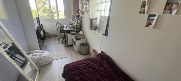 3 bedrooms House in Chatou, France No. 172112 17