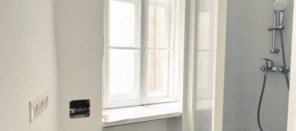 2 rooms Apartment in Josefstadt, Austria No. 177652 10