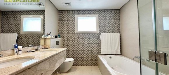 4 bedrooms Villa in Mina Al Arab, UAE No. 34934 2