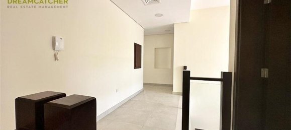 4 bedrooms Villa in Mina Al Arab, UAE No. 34934 7