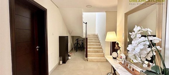 4 bedrooms Villa in Mina Al Arab, UAE No. 34934 23