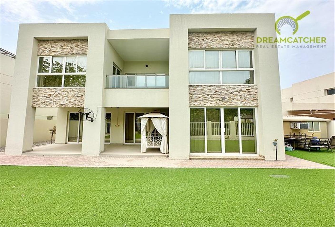 4 bedrooms Villa in Mina Al Arab, UAE No. 34934