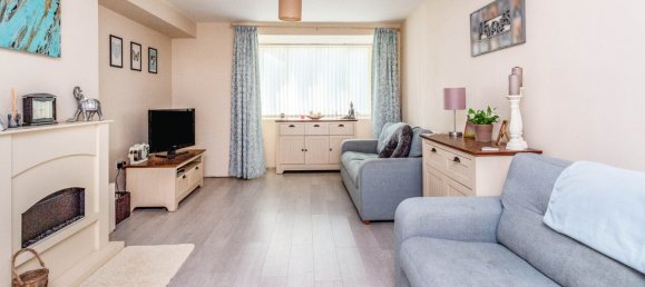 3 bedrooms House in Stoke-on-Trent, United Kingdom No. 1875 3