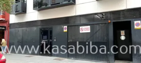 Garagem em Valencia, Spain 12 m² N.º 76074 3