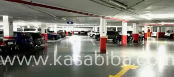 Garagem em Valencia, Spain 12 m² N.º 76074 2