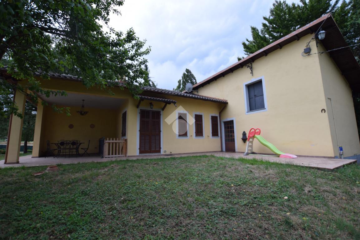 Вилла с 5 комнатами в Тассароло, Италия № 24324