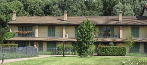 6 rooms House in Rognano, Italy No. 146840 13