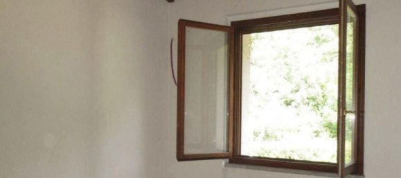 6 rooms House in Rognano, Italy No. 146840 12