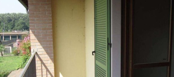 6 rooms House in Rognano, Italy No. 146840 9