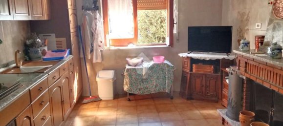 6 Schlafzimmer Haus in Volturara Irpina, Italy, Nr. 359213 19