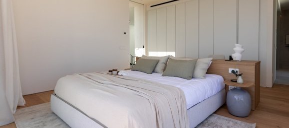 Вилла с 5 спальнями в Генова, Испания № 16272 8