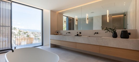 Вилла с 5 спальнями в Генова, Испания № 16272 12