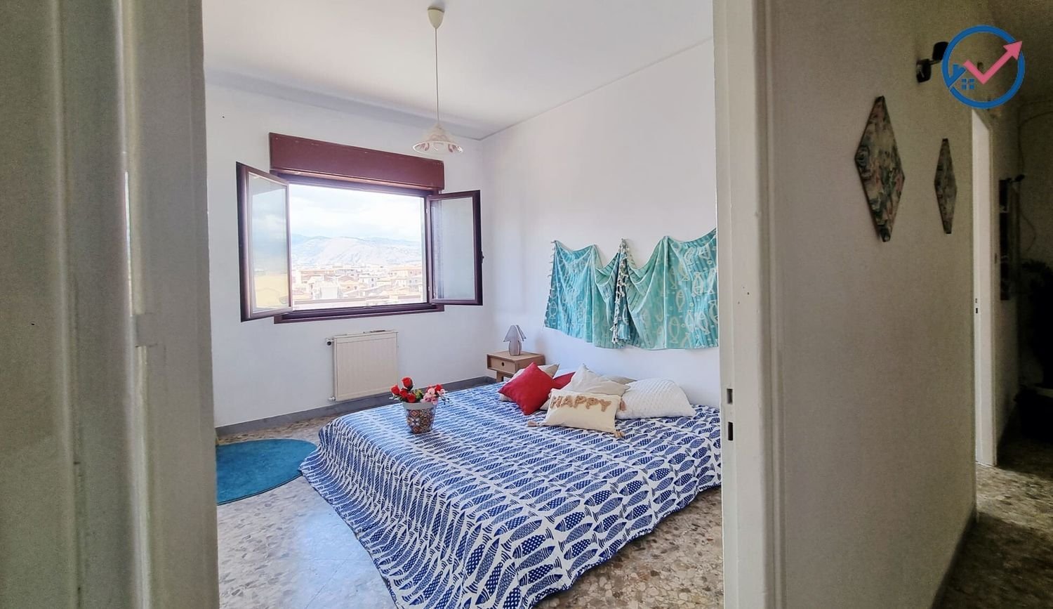5-Zimmer Wohnung in Palermo, Italy, Nr. 279561