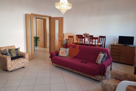 Apartamento de 2 dormitorios en Vila Real de Santo Antonio, Portugal No. 303664