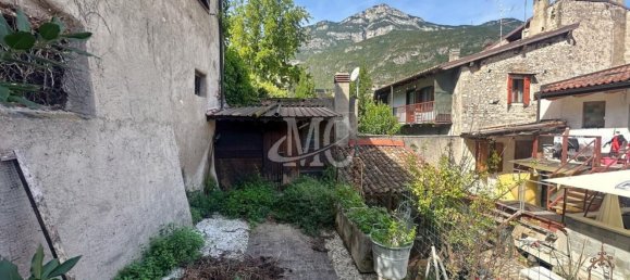 6 bedrooms Apartment in Ala, Italy No. 344907 3