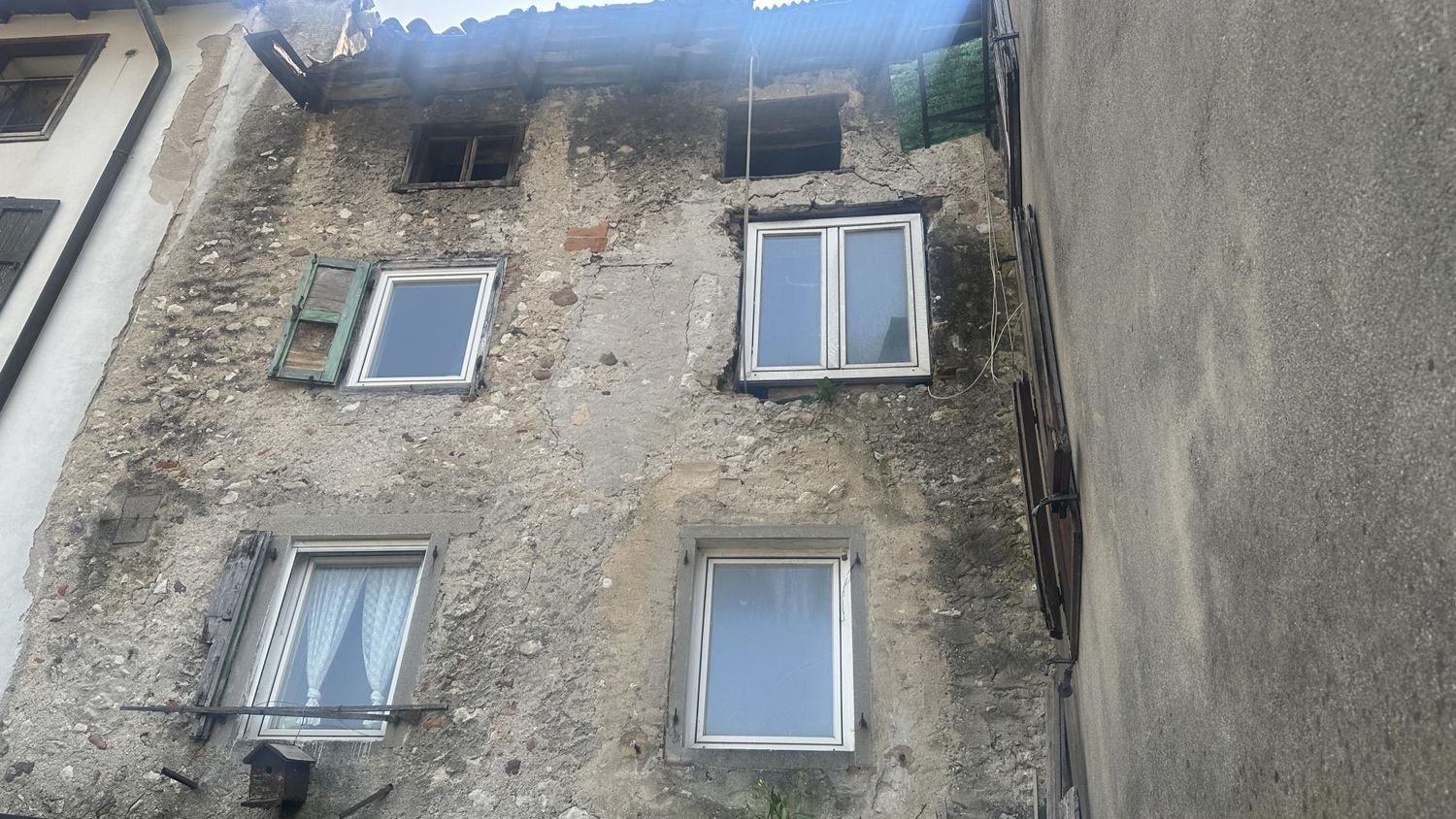 6 bedrooms Apartment in Ala, Italy No. 344907