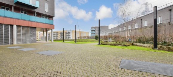 2 bedrooms Apartment in Essex, United Kingdom No. 4162 3