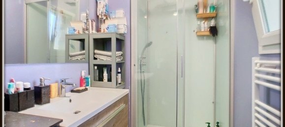 3 bedrooms House in Luant, France No. 241872 5