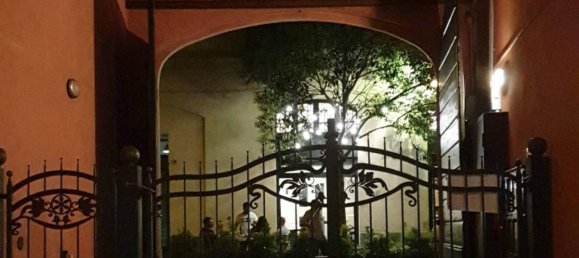  مرآب في Monza, Italy 25متر مربع رقم 164391 2