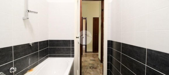 Apartamento de 5 habitaciónes en Cormano, Italy No. 264884 23