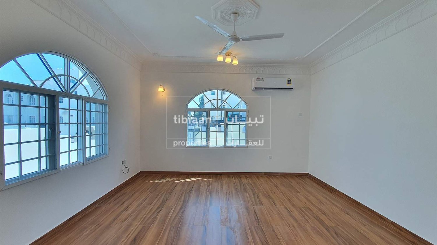 Вилла с 3 спальнями в Маскат, Оман № 612