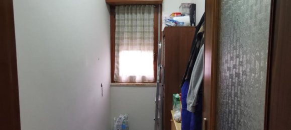 4-salle Appartement à Taranto, Italy No. 251399 11