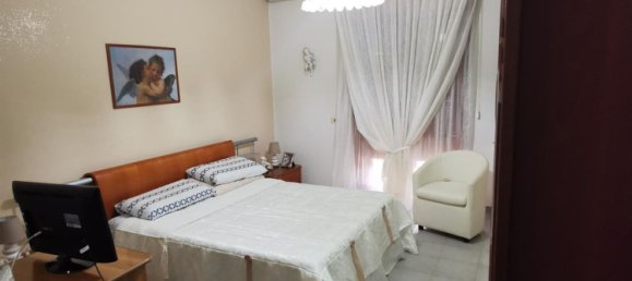 4-salle Appartement à Taranto, Italy No. 251399 14