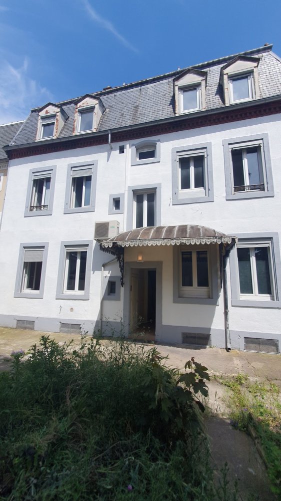 8 bedrooms Villa in Mulhouse, France No. 275321