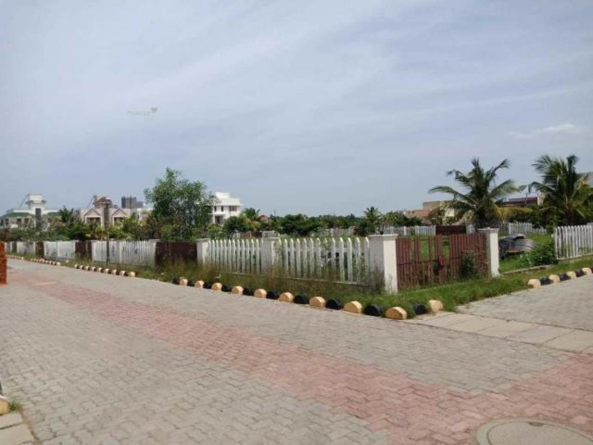 Land in Chennai, India No. 30477