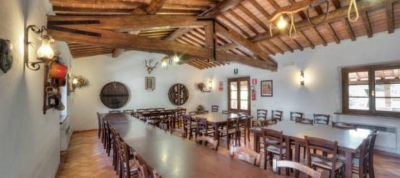 Studio in Volterra, Italy No. 1545 2