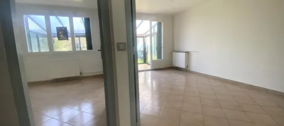 Casa de 4 dormitorios en Morangis, France No. 320755 3