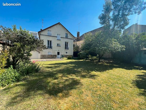 Casa T4 em Saint-Ouen-l'Aumone, France N.º 359092